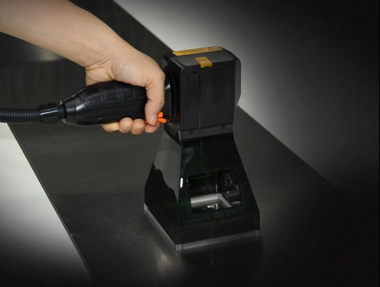 Handheld Laser Marking Machine (Power and Battery Version)